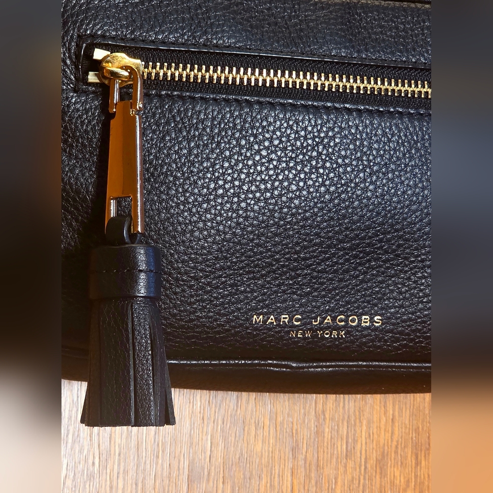 VINTAGE MARC JACOBS NEW YORK ZOOM CROSSBODY LEATHER BAG - Picture 14 of 16